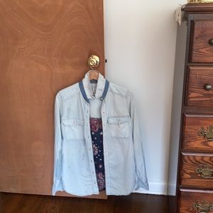 chambray embroidered bandanna style oxford